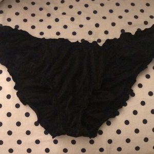 victoria secret black cheeky bottoms